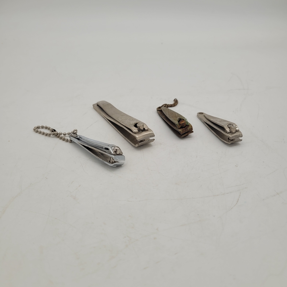 Lot Of 4 Vintage Nail Trimmers Clippers Made In USA W.E.Bassett Trim Cooks 1960s